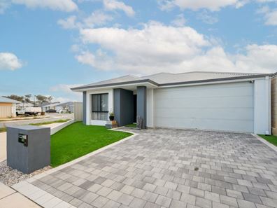 1 Tranquil Loop, Baldivis WA 6171