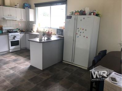 275 Albany Highway, Mount Melville WA 6330