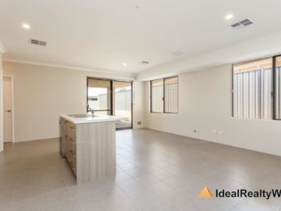 79 Portobello Parade, Wellard WA 6170