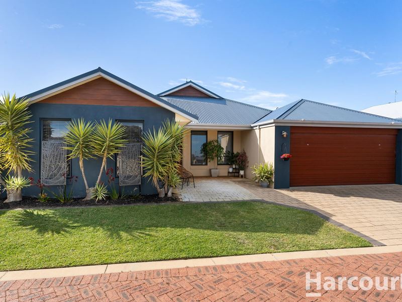 8 Calder Nook, Lakelands WA 6180
