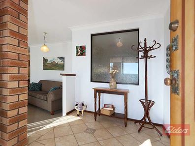 7 Lock Street, Narrogin WA 6312