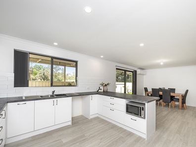 4 Mallee Lane, Gingin WA 6503
