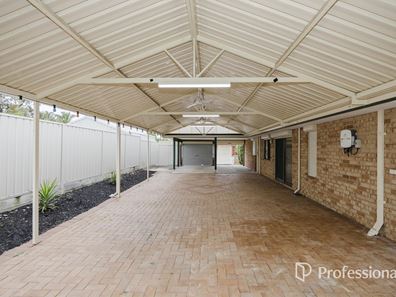 39 Wyperfeld Gardens, Ballajura WA 6066