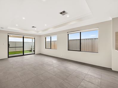 11 Platinum Promenade, Alkimos WA 6038