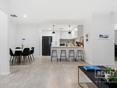 25A King George Street, Innaloo WA 6018