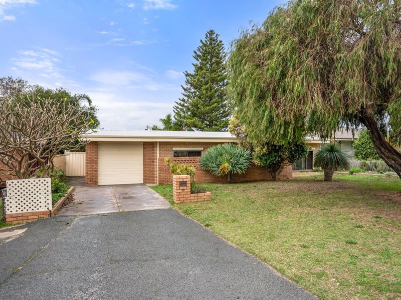 90 Currie Street, Warnbro WA 6169