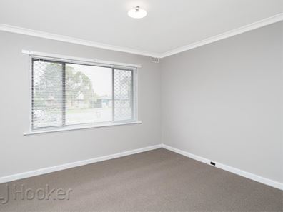 19 Devenish Road, Lockridge WA 6054