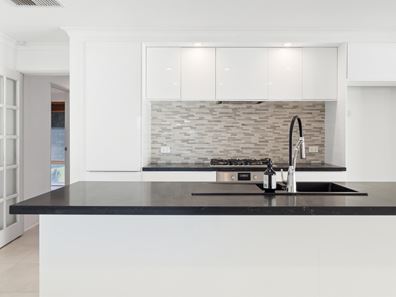10 The Circle, Warwick WA 6024