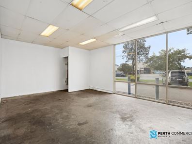 2/15 May Holman Drive, Bassendean WA 6054