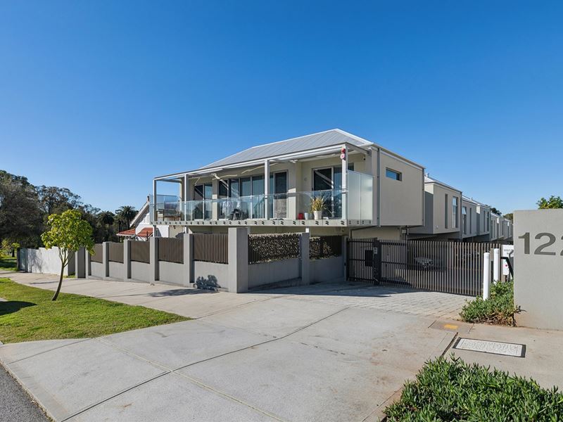 Unit 12/122 Kimberley Street, West Leederville