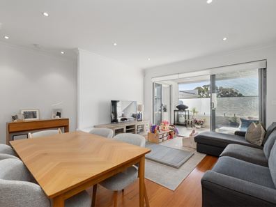 Unit 12/122 Kimberley Street, West Leederville WA 6007