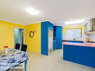 15 Parkfield Road, Kelmscott WA 6111