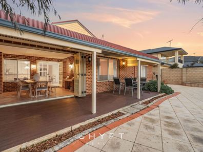10 Gateshead Loop, Mindarie WA 6030