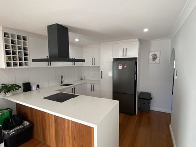 2/103 Grand Promanade, Doubleview WA 6018