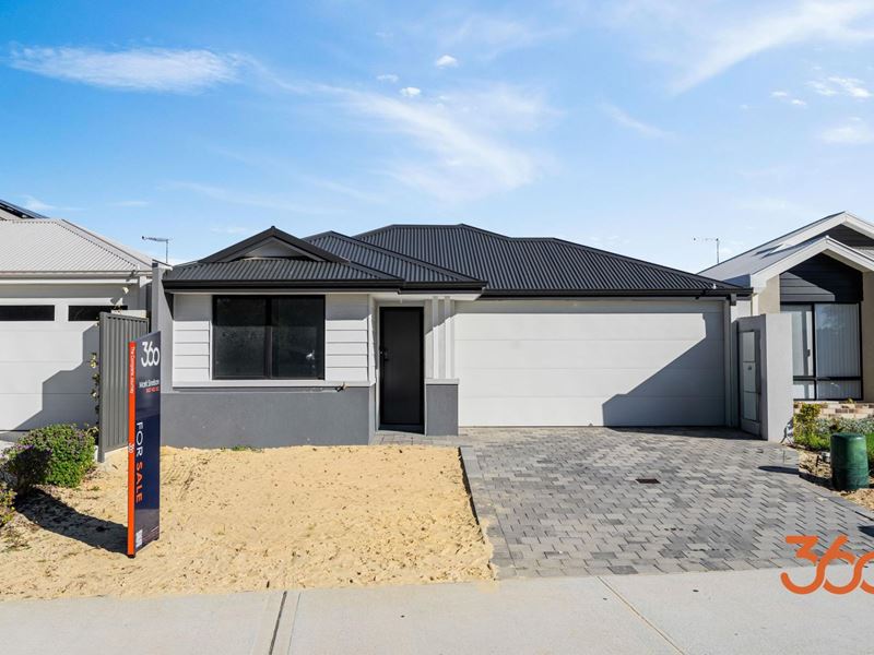 21 Thredbo Drive, Aveley
