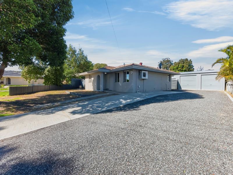 6 Guava Court, Forrestfield WA 6058