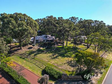 2 Oak Way, Baldivis WA 6171