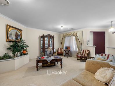 64 Braidwood Drive, Australind WA 6233