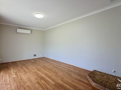 14 Rowe Place, Midland WA 6056