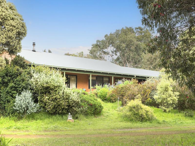 9 Lukes Road, Augusta WA 6290