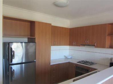 27/3 Spinebill Loop, Joondalup WA 6027