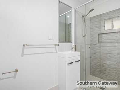 46A Clint Way, Calista WA 6167