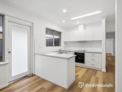 19B Falstaff Crescent, Spearwood WA 6163