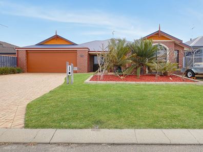 29 Tranquility Way, Halls Head WA 6210