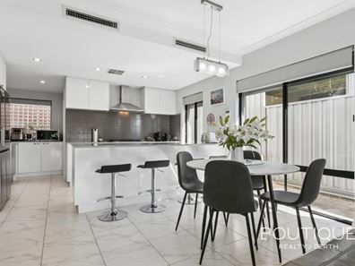 5A Hadley Place, Karrinyup WA 6018