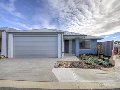 29/11 Bakana Loop, Landsdale WA 6065