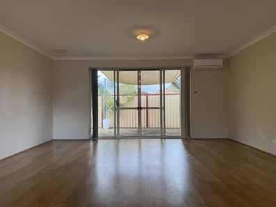 1/33 Marian Ave, Armadale WA 6112