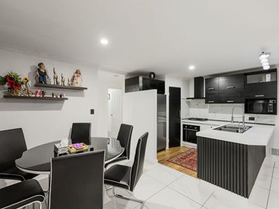 3 Brolga Grove, Seville Grove WA 6112