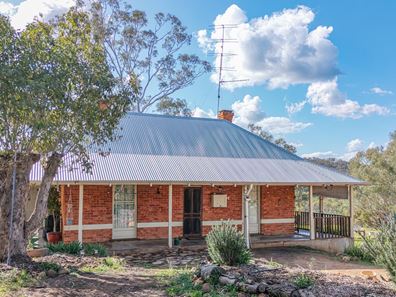 692 Julimar Road, West Toodyay WA 6566