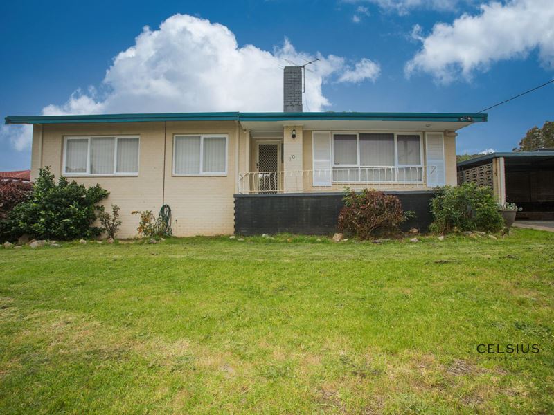 10 David Street, Kelmscott WA 6111