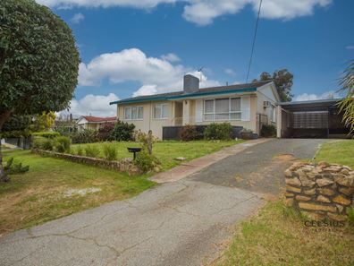 10 David Street, Kelmscott WA 6111