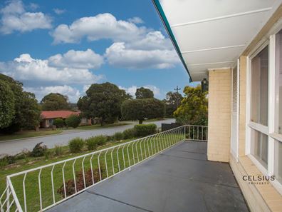 10 David Street, Kelmscott WA 6111