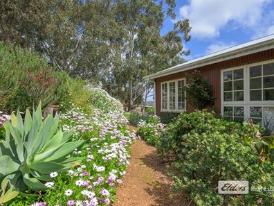84 Bailey  Heights, Balingup WA 6253