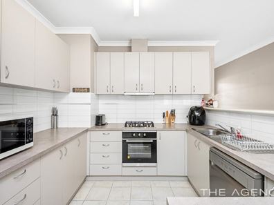 20 Gibbs Street, East Cannington WA 6107