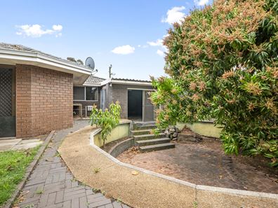 101 Segrave Street, Gwelup WA 6018