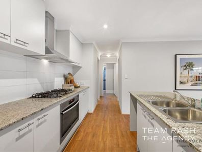 35 Banbury Lane, Wellard WA 6170