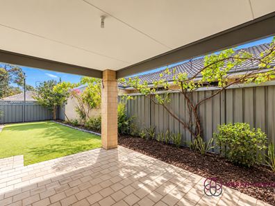 10 Finchley Way, Wellard WA 6170