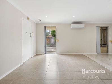 3 Golders Way, Girrawheen WA 6064
