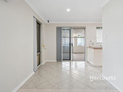 3 Golders Way, Girrawheen WA 6064