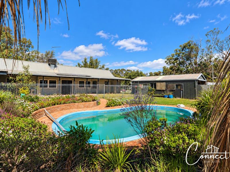14 Dyer Street, Clackline WA 6564
