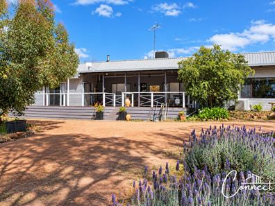 14 Dyer Street, Clackline WA 6564