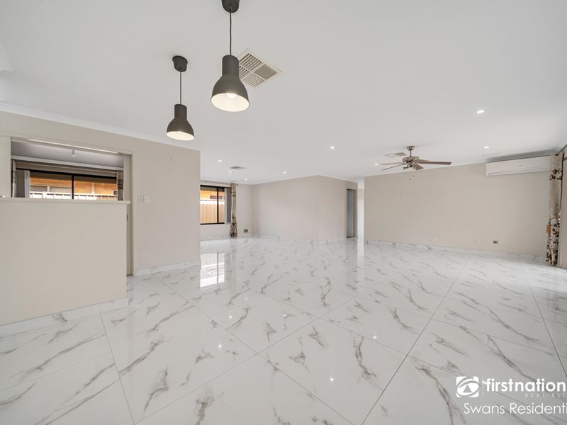 11 Blatina Way, Caversham