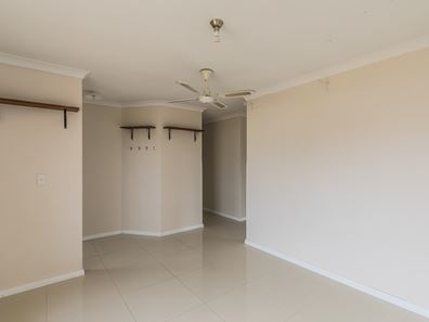 1/24 Legend Place, Cooloongup WA 6168