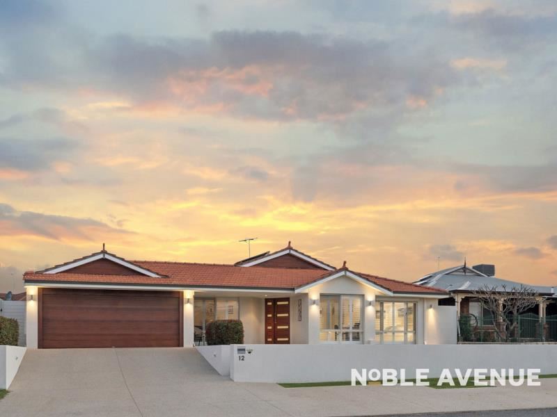 12 Mandal Close, Mindarie WA 6030