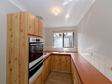 7/23-25 Calais Road, Scarborough WA 6019