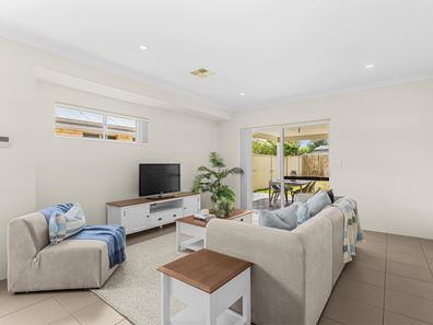 14 Braibrise Road, Wilson WA 6107